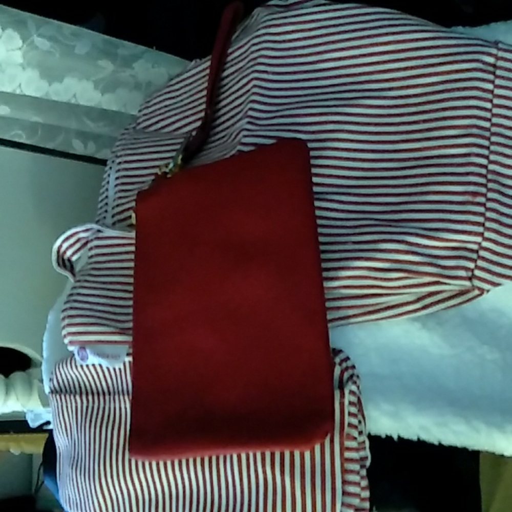 Handbag - Picture 3 of 3